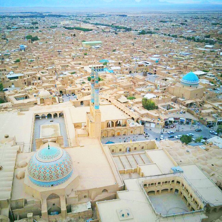 نمای دور مسجد جامع یزد