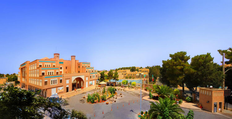 Parsian Safaiyeh Hotel