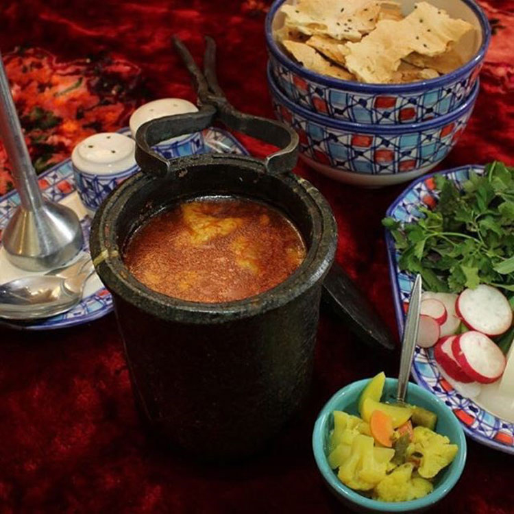 رستوران سنتی شاطر عباس یزد