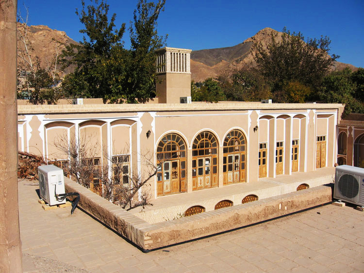 Razaqian House of Taft