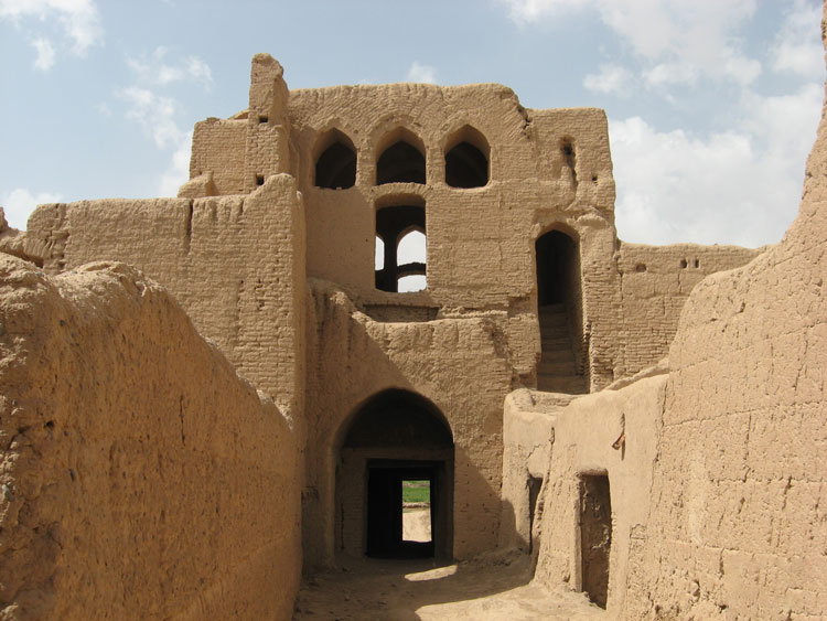 Saryazd Fortress