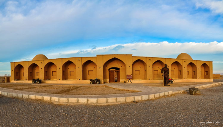 Historical Saryazd Village
