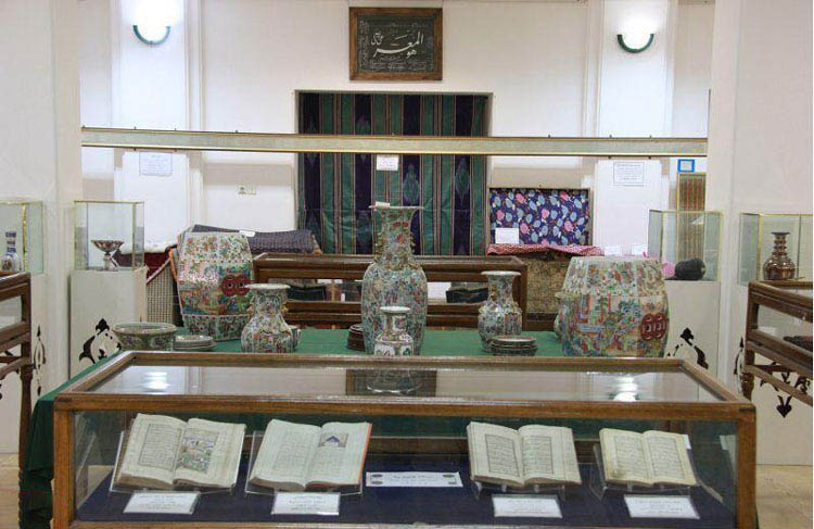 گنجینه های موزه مجموعه وزیری یزد