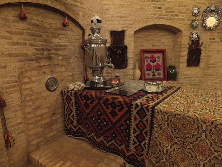 هتل سنتی کاروانسرای زین الدین