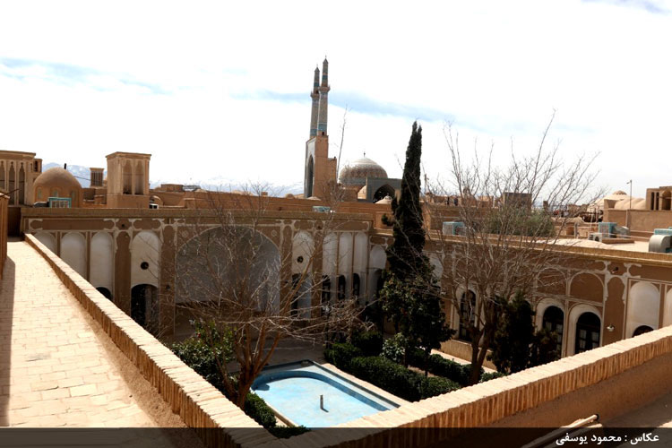  Shokuhi House in Yazd  