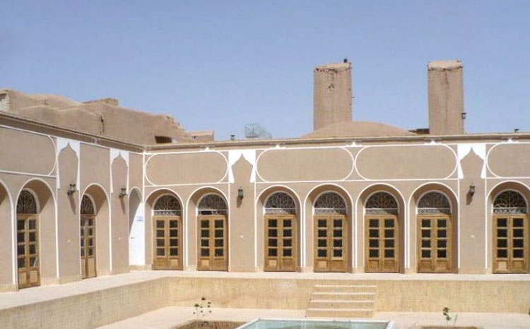 Mobasher Moghaddam Qajari house