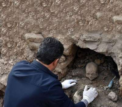 کشف گورستان 200 ساله در بافق