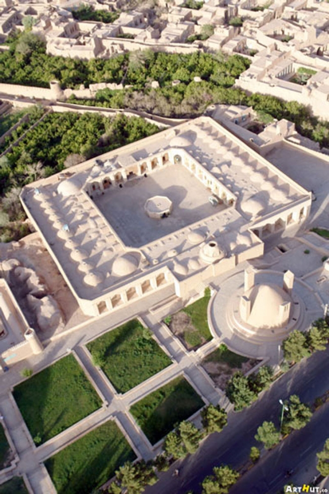 بافت تاریخی میبد | سفر به یزد: سایت جامع گردشگری یزد | رزرو هتل های یزد و  تور یزد