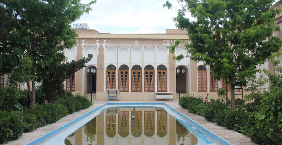 خانه شکوهی یزد (اداره میراث فرهنگی یزد)